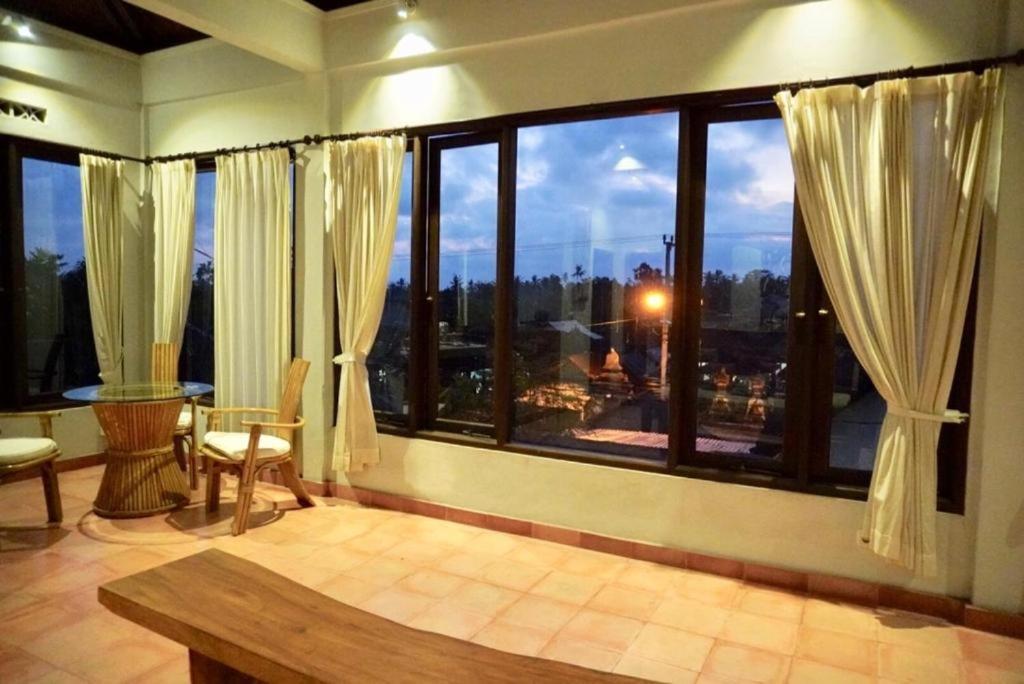 مبيت وإفطار أوبود Matahari House المظهر الخارجي الصورة
